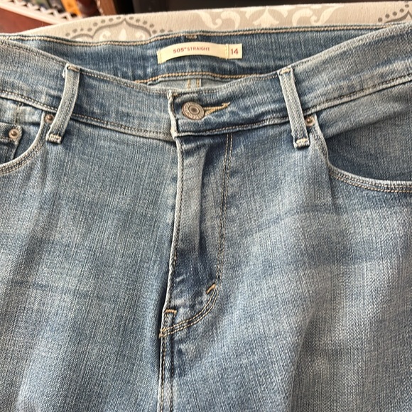 Levi 505 Straight Leg Jeans, Women’s Size 14, Never Worn - Picture 6 of 6